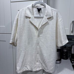 ✨3/$20 H&M button down top